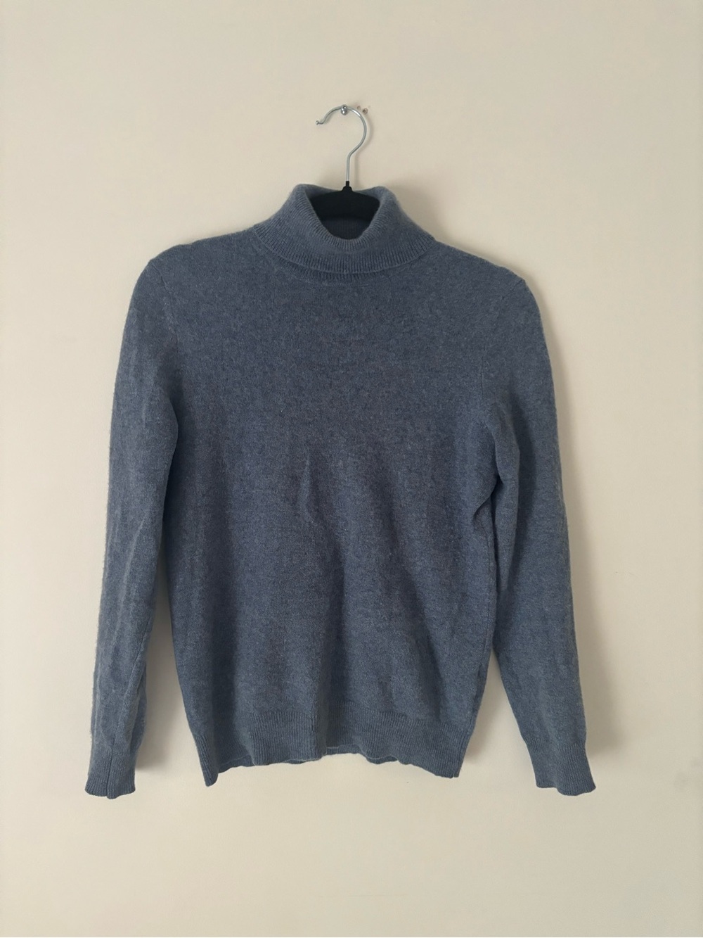 100% Cashmere Sweater